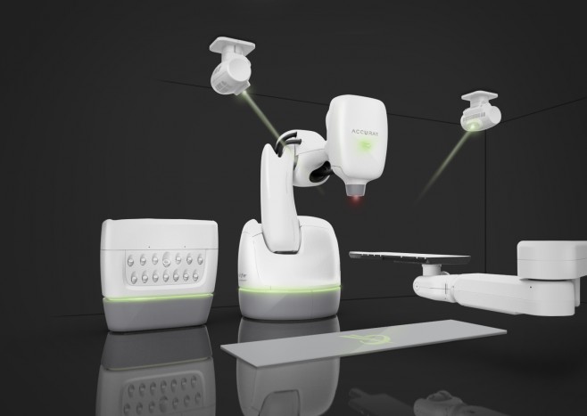 CyberKnife M6 Series roomscene e1437416073757